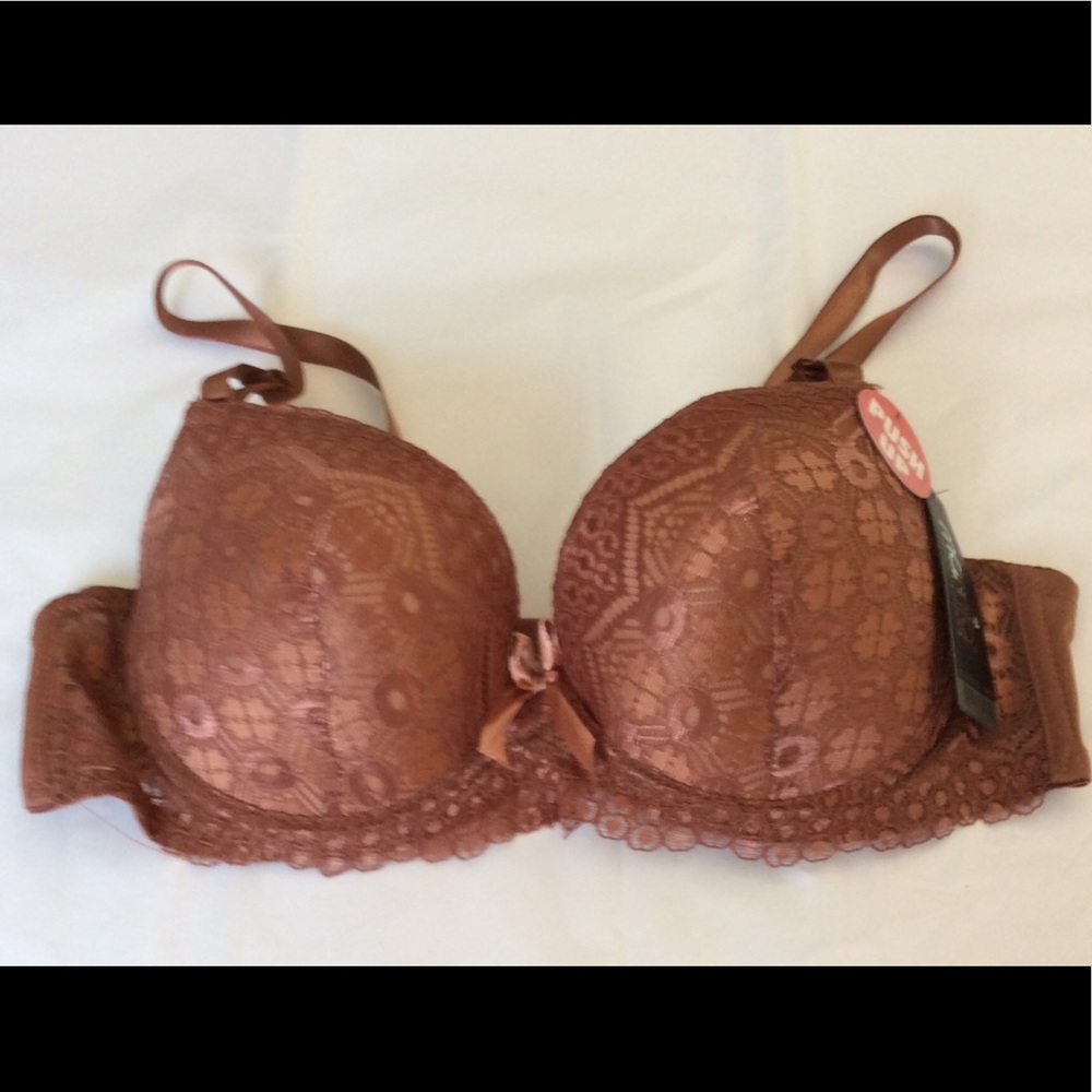 Ladies Push Up Bra Lace Detail NWT